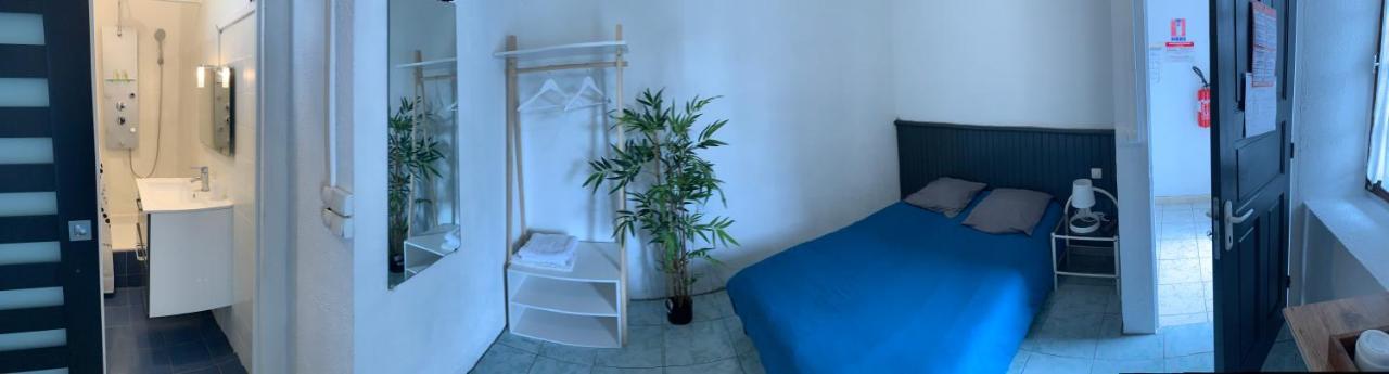 Hotel Le Petit Randonneur Cilaos Bagian luar foto